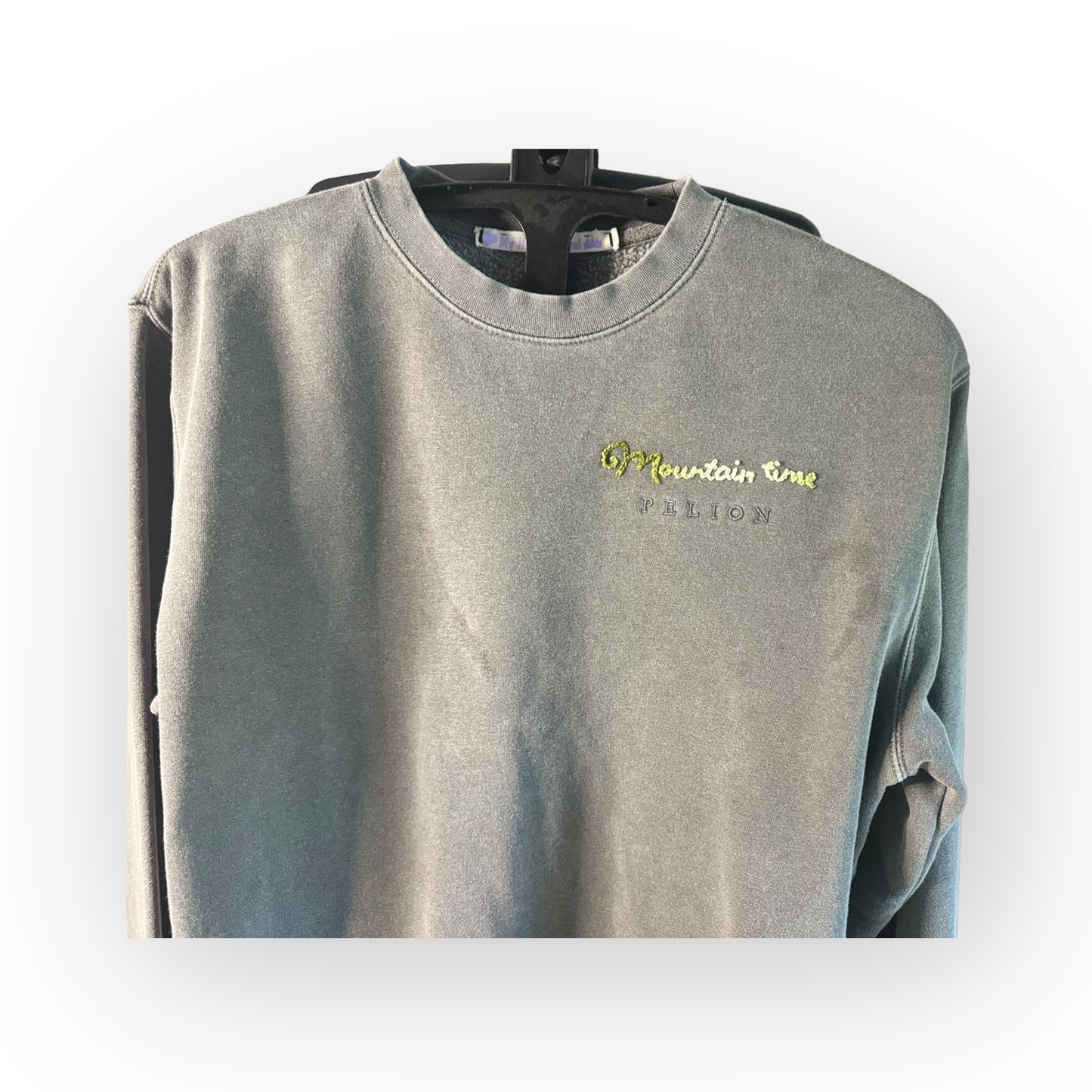 mountain time grey sweatshirt medium