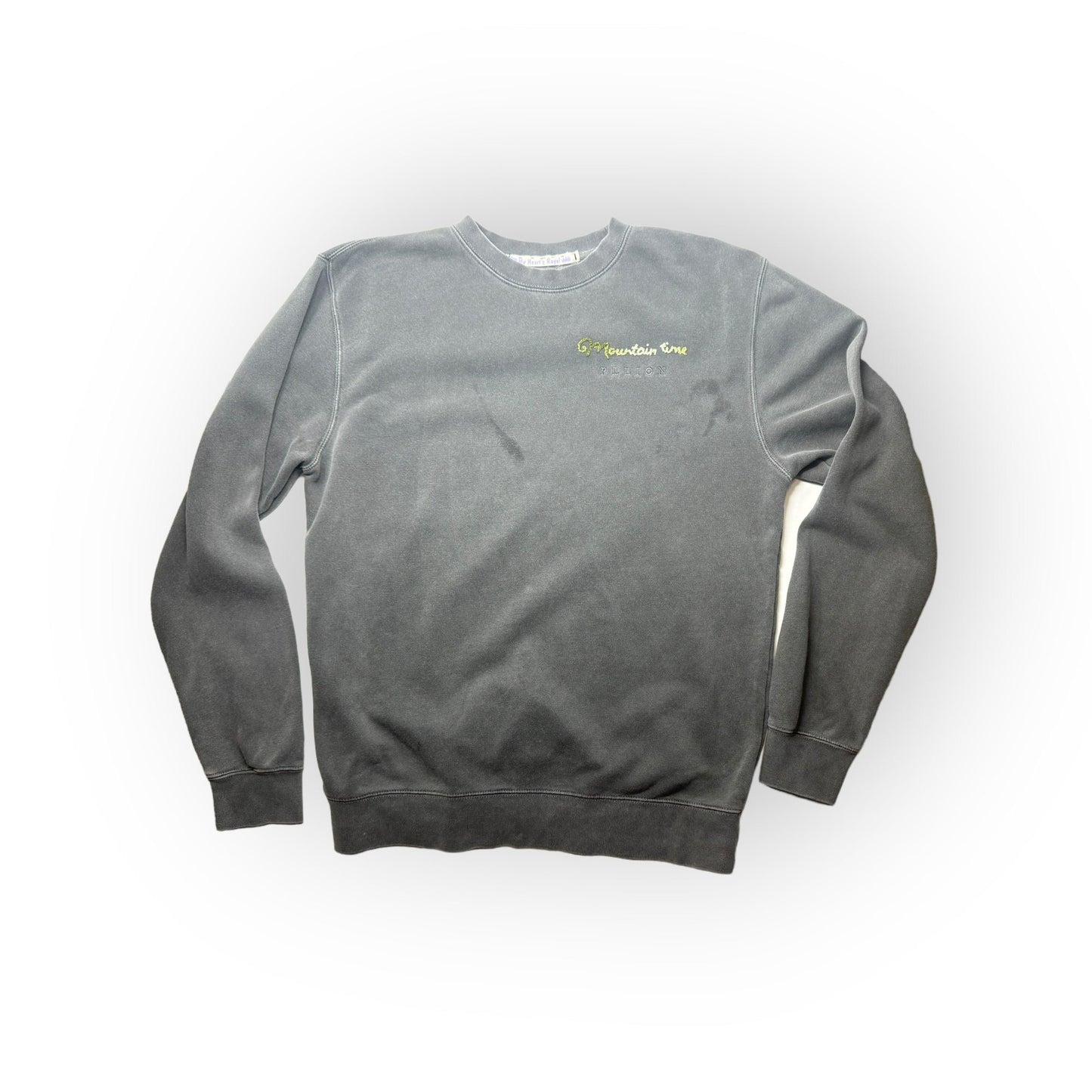 mountain time grey sweatshirt medium